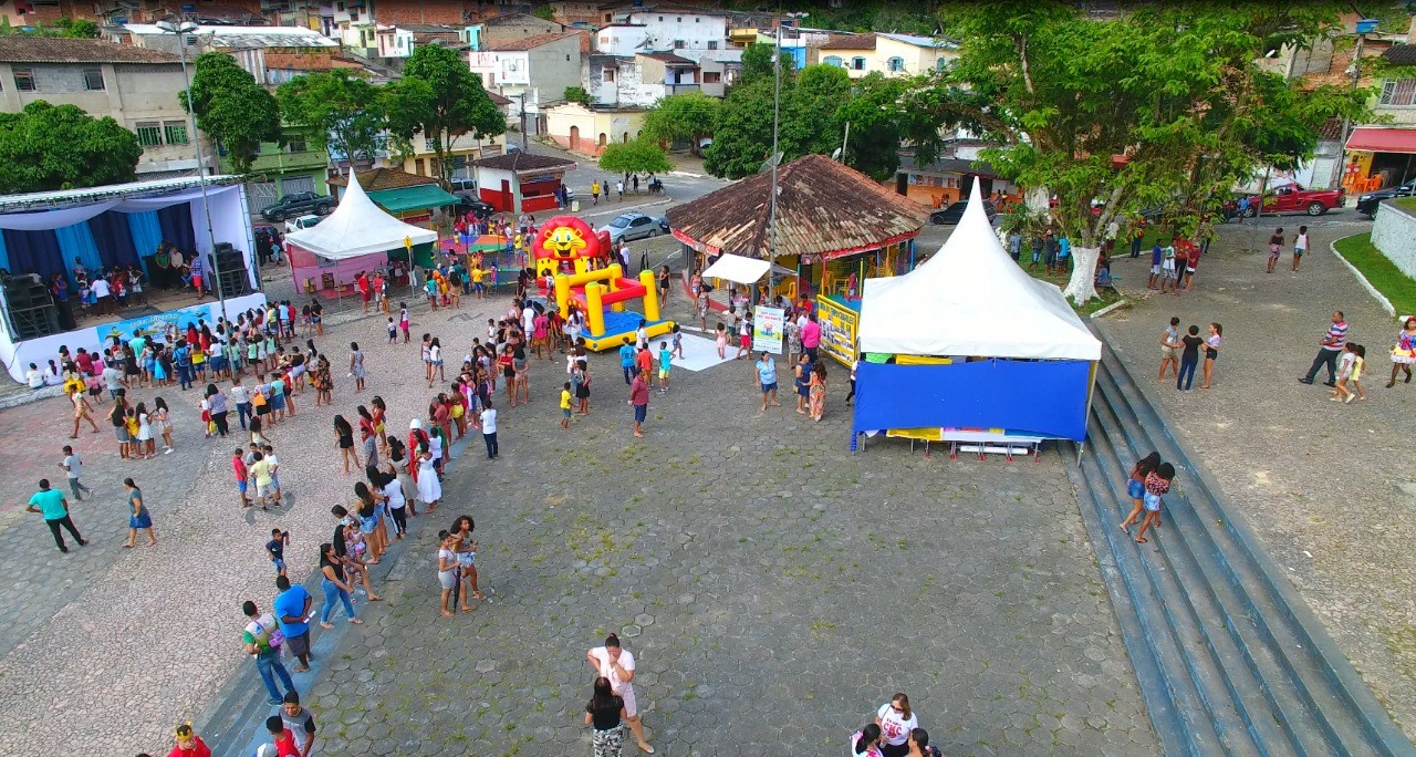 Camacã: 5° Feira Literária homenageia artistas locais